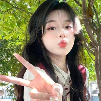 女机械人